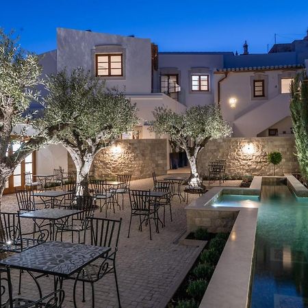 مبيت وإفطار بلوكويم Eleven, Boutique Luxury House & Garden المظهر الخارجي الصورة